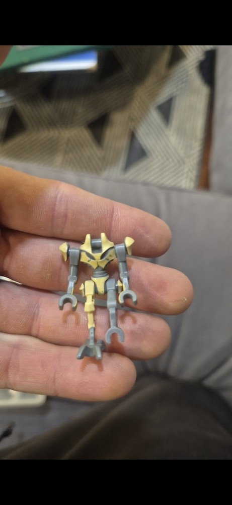 Lego Star Wars: Clone Wars General Grievous Minifigure (Tan)