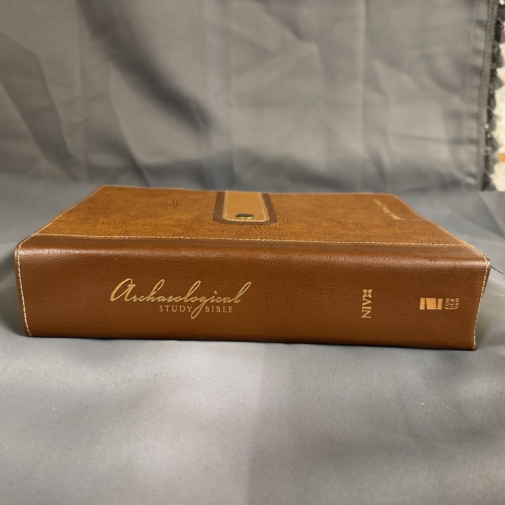 Archaeological Study Bible NIV