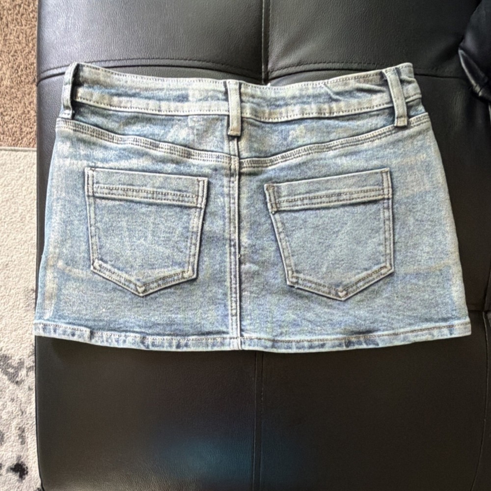 Fashion Nova Blue Denim Mini Skirt S Short Cotton Pockets Belt Loops Button