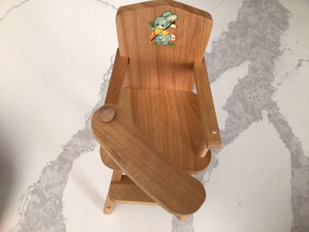 Vintage Strombecker Doll High Chair with Bunny and Carrot Decal MCM USA Made 8
