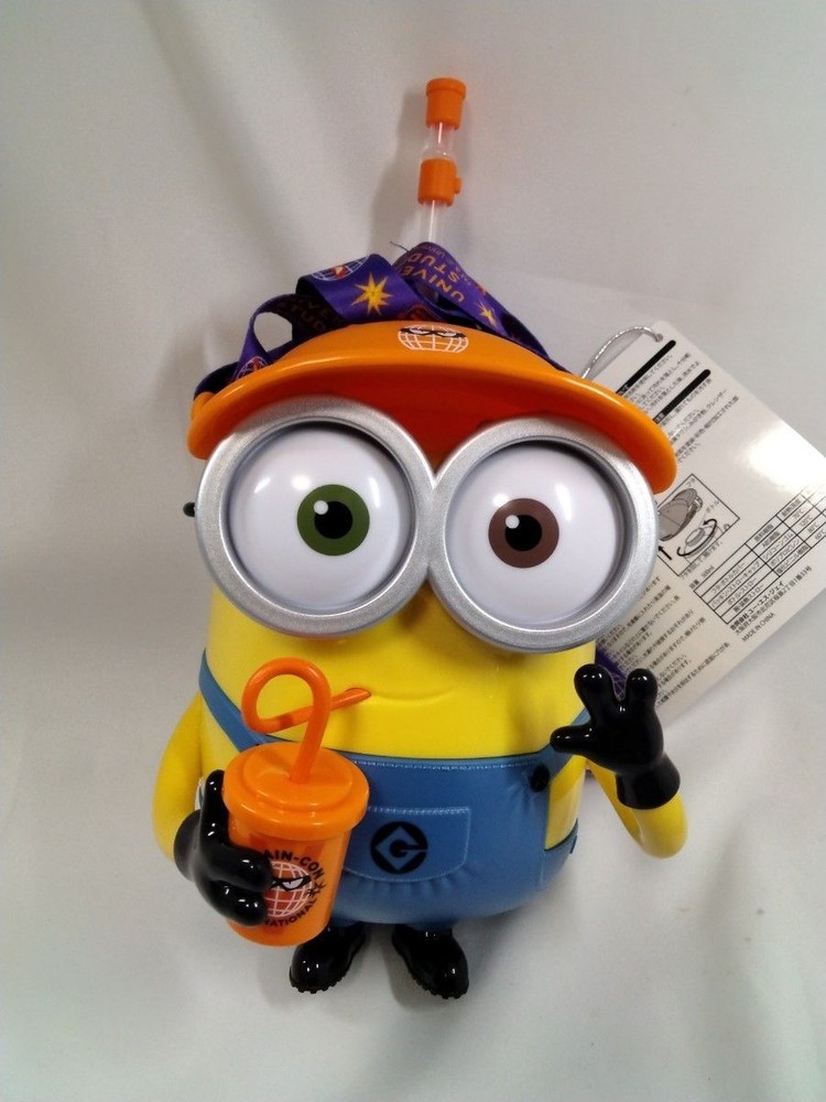 Universal Studios Japan Limited Minion drink holder with tag