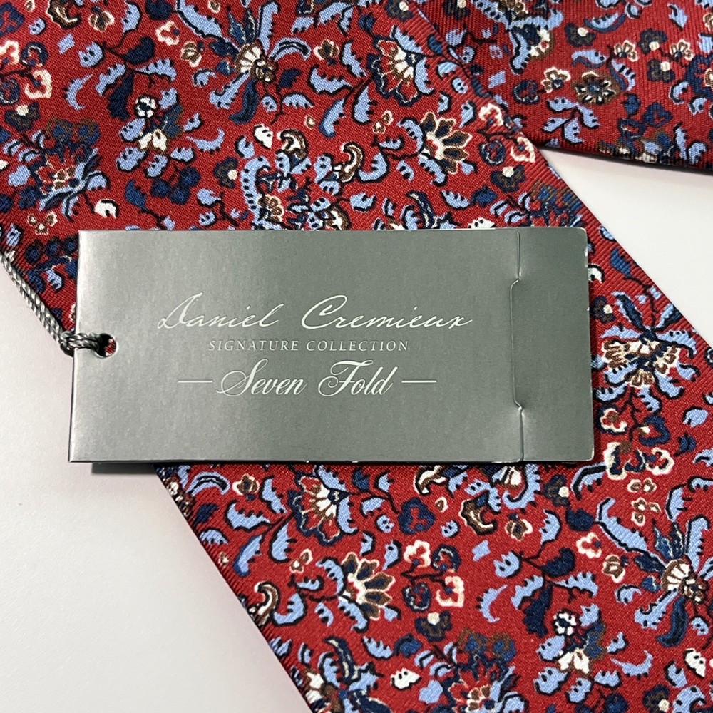 Daniel Cremieux Seven Fold Paisley Neck Tie Signature Collection 100% Silk Italy
