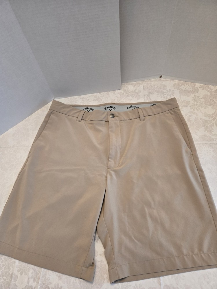 Callaway Golf Shorts Men's Flat Front Chinos Khaki Stretch Size 36