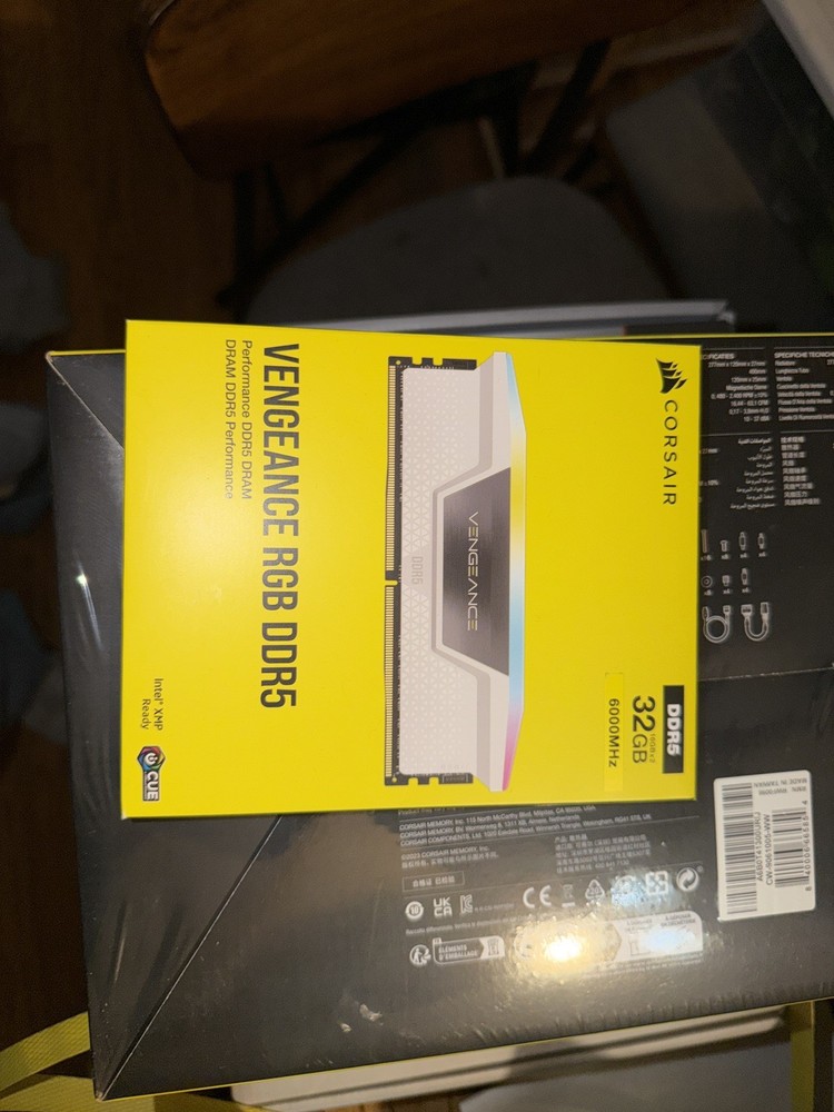 CORSAIR Vengeance RGB DDR5 32GB (2x16GB) 6000MHz UDIMM Memory Kit, White