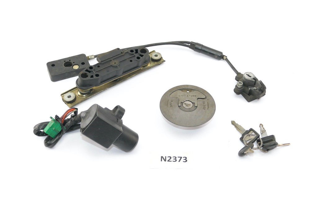 Suzuki GSX-R 750 GR75A 1987 - Ignition Lock Fuel Cap Lock Set N2373