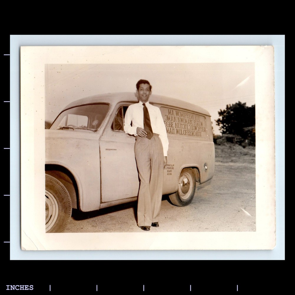 Old Vintage Photo MAN 1956 PANEL WAGON CLASSIC CAR SNAPSHOT FOUND PHOTOGRAPH