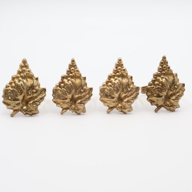 4 Vintage Liards Ltd Brass Napkin Rings Holders Grape Cluster Leaves Cloth