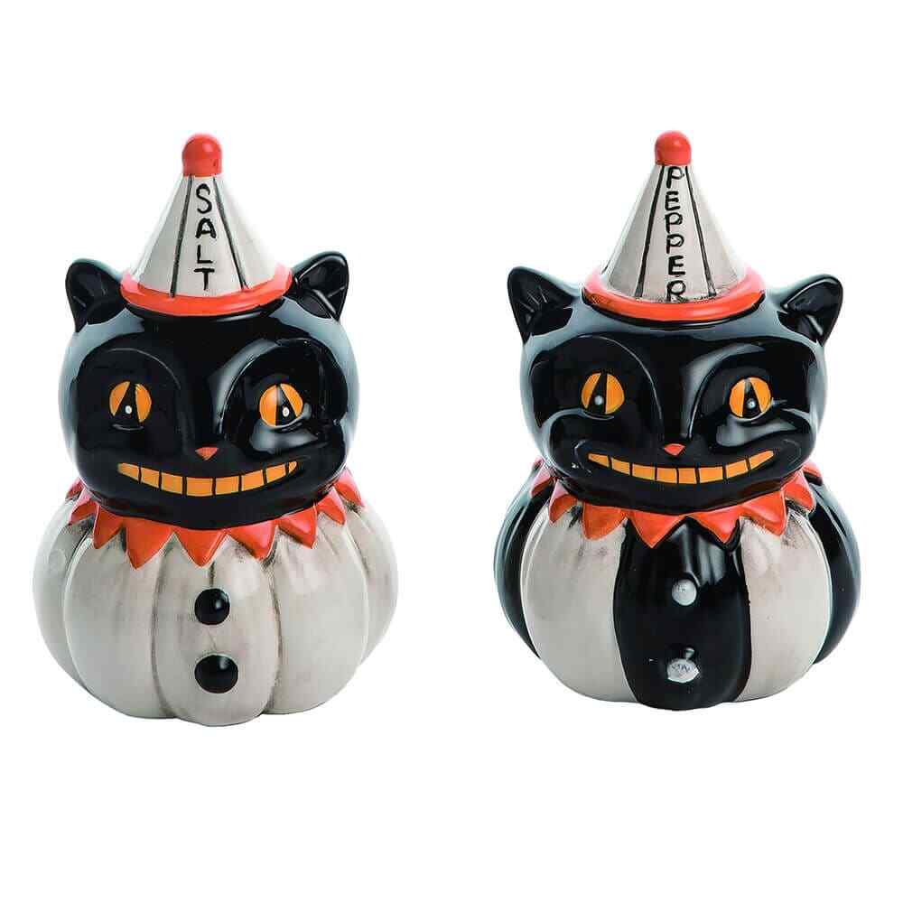 Black Cat Salt and Pepper Shaker Set in Gift Box