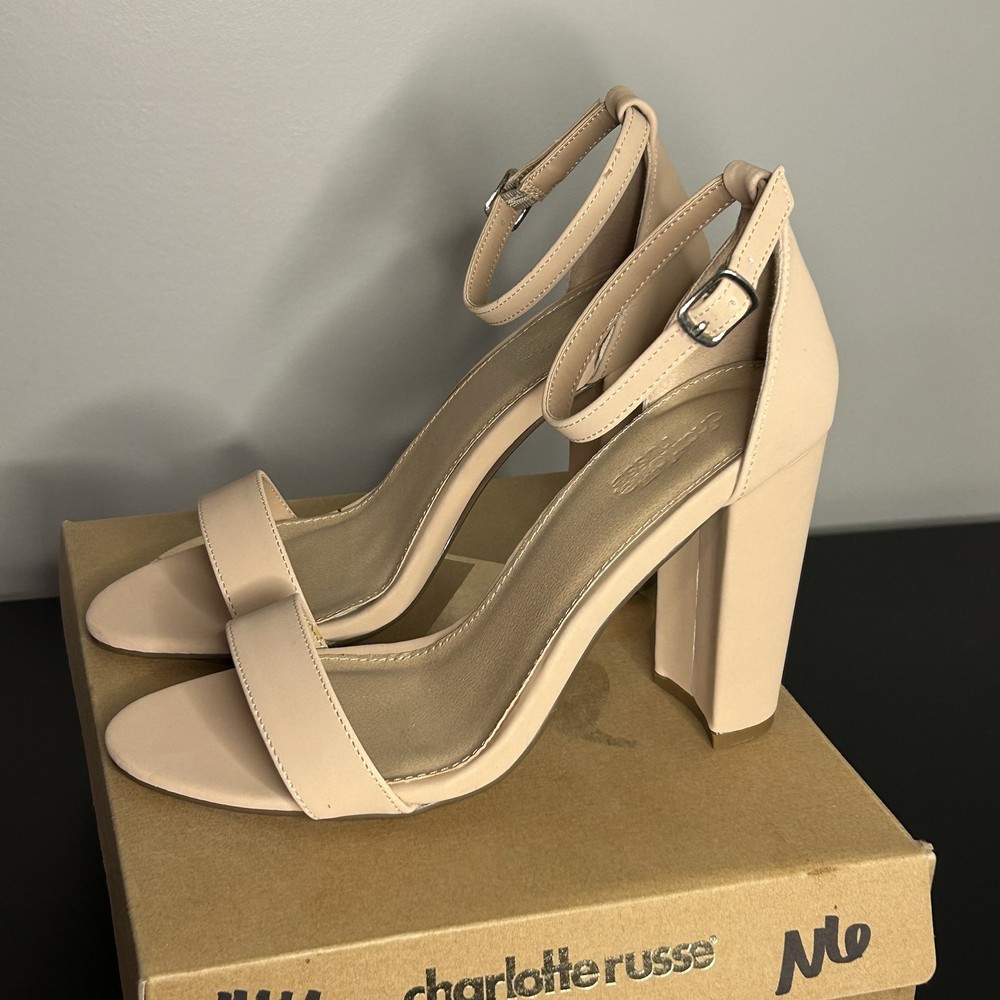 CHARLOTTE RUSSE Womens Nude Chunky Block Heels Size 8 Comfortable Stylish
