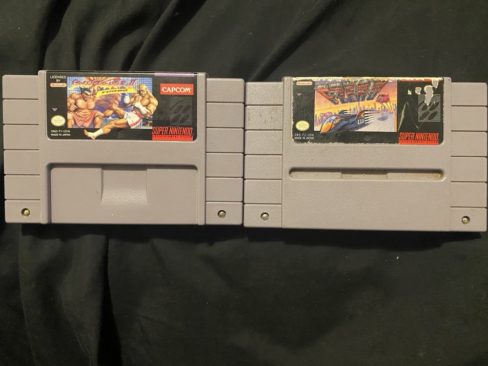 Street Fighter II Turbo + F-Zero (Lot of 2 Games)