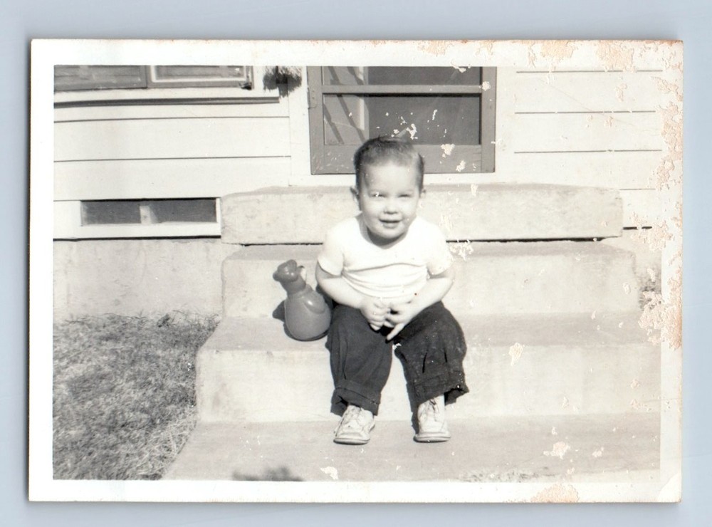 Old Vintage Photo SOLO BOY SITTING OUTSIDE HOUSE FOUND PHOTOGRAPH SNAPSHOT