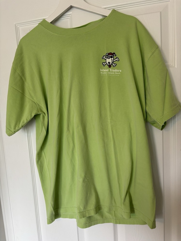 Comfort Colors Men's L Green Island Traders Pirate Dog Graphic Tee