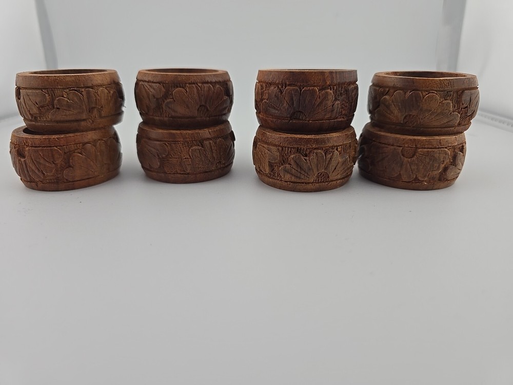 VTG Boho Handcarved wooden napkin rings - set of 8- wood napkin holders