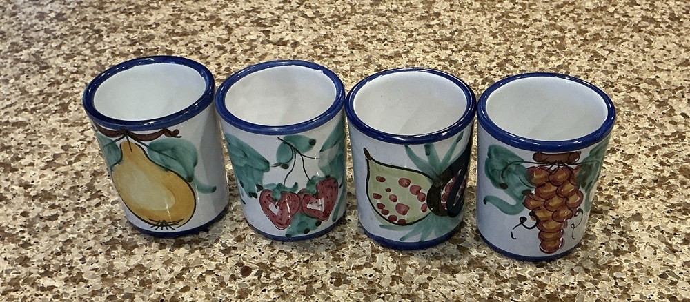 Set Of 4 Vietri Ceramic 3.25”  Cups Pear Strawberry Fig Grapes Italy Hand Paint