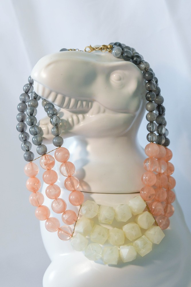 Vintage 90's statement 3 strand peach, off white and grey beaded necklace