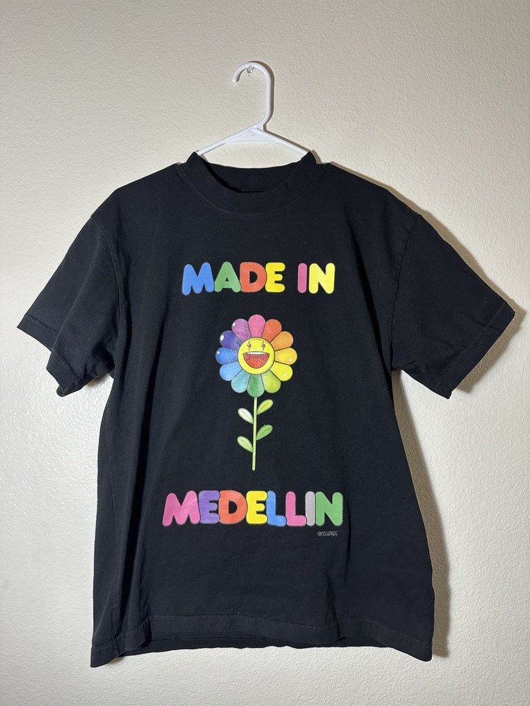 Men’s J Balvin x Takashi Murakami Made In Medellin T Shirt Size Medium Black