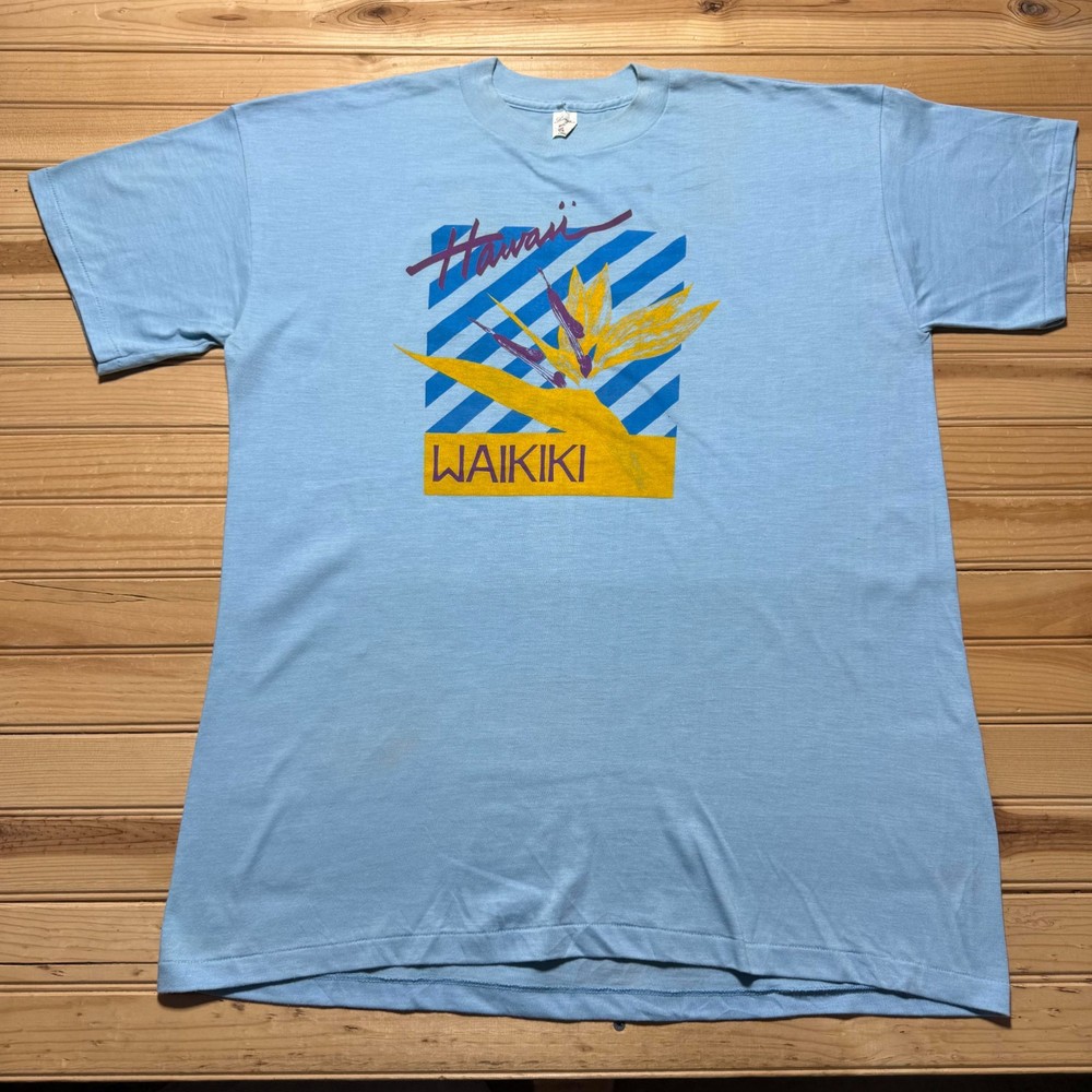 Vintage 80s Waikiki Hawaii Tropical Coastal Vacation Souvenir T-Shirt - One Size