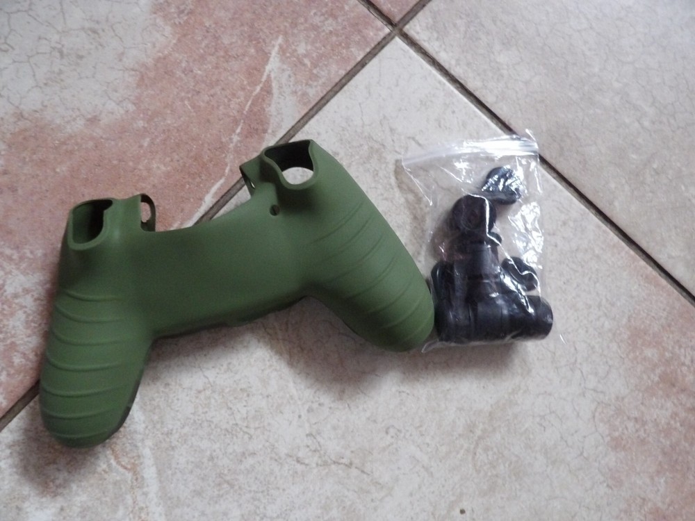 NIP PS4 Military Green controller skin