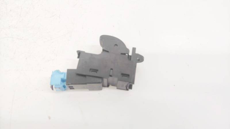 2010 Volvo XC70 Power Window Regulator & Switch #2037965-54