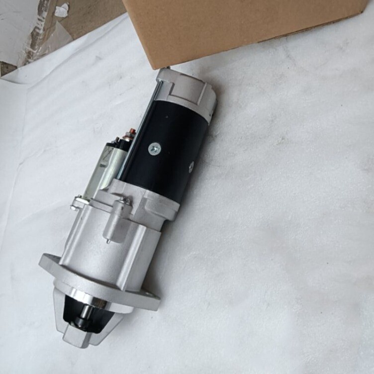 Starter Motor 600-813-4410 600-813-4411 For Komatsu PC75UU-2 PC75UD-2E 4D95