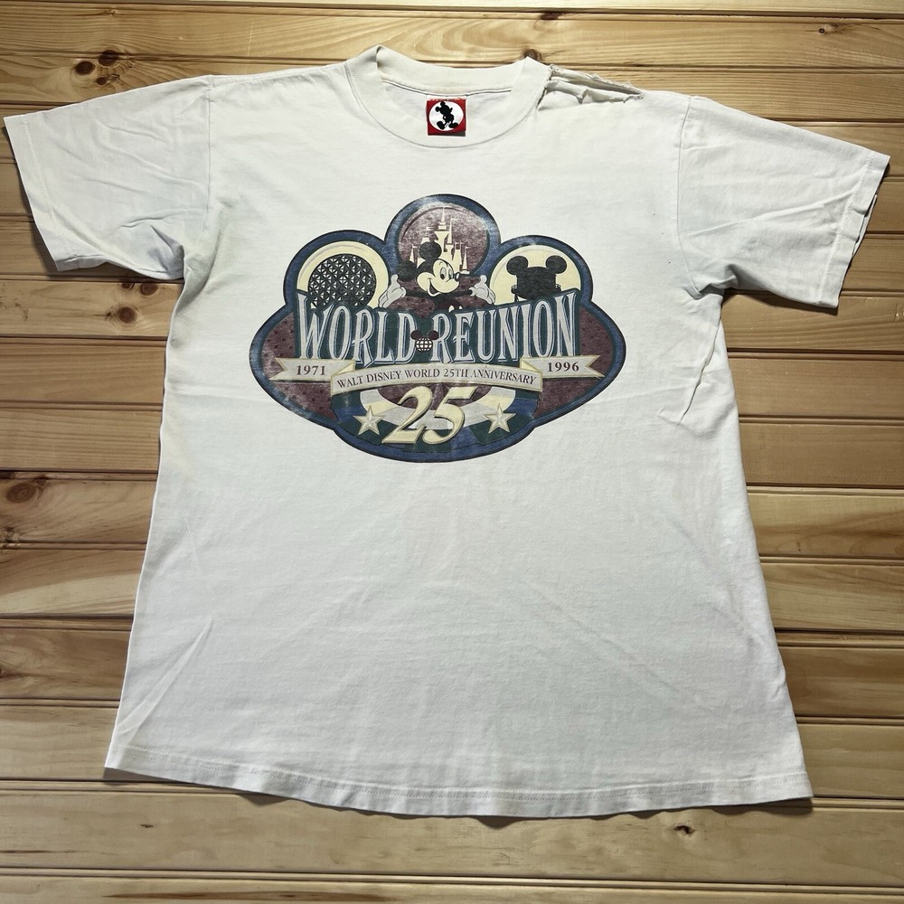 Vintage 90s Walt Disney World 25th Anniversary 1996 Reunion Shirt Size Medium