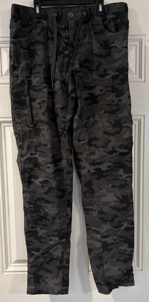 bylt weekender pants asphalt Camo size XL