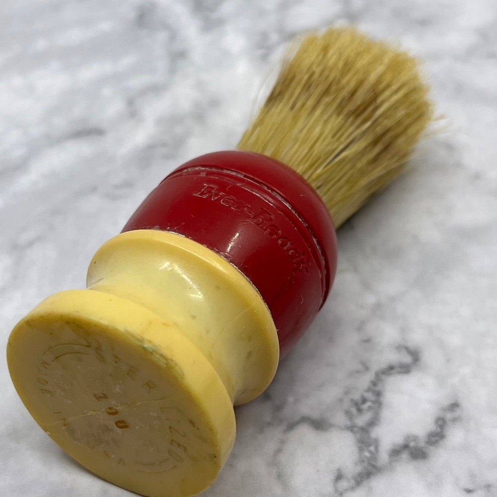 VTG Ever Ready Sterilized 100 Red Cream Bakelite Shaving Brush USA TE3