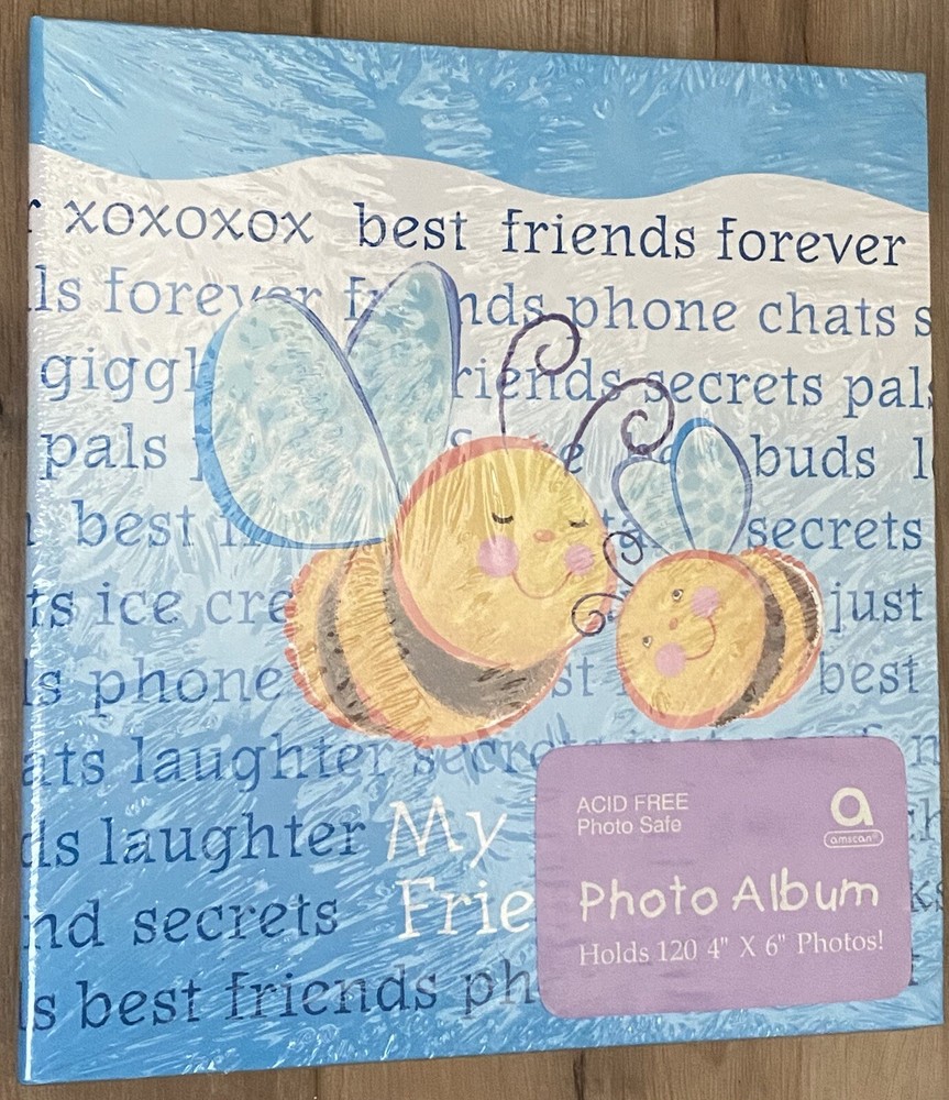 amscan  Acid Free Children’s Baby Best Friends Bumble Bee Photo Album 4x6-image
