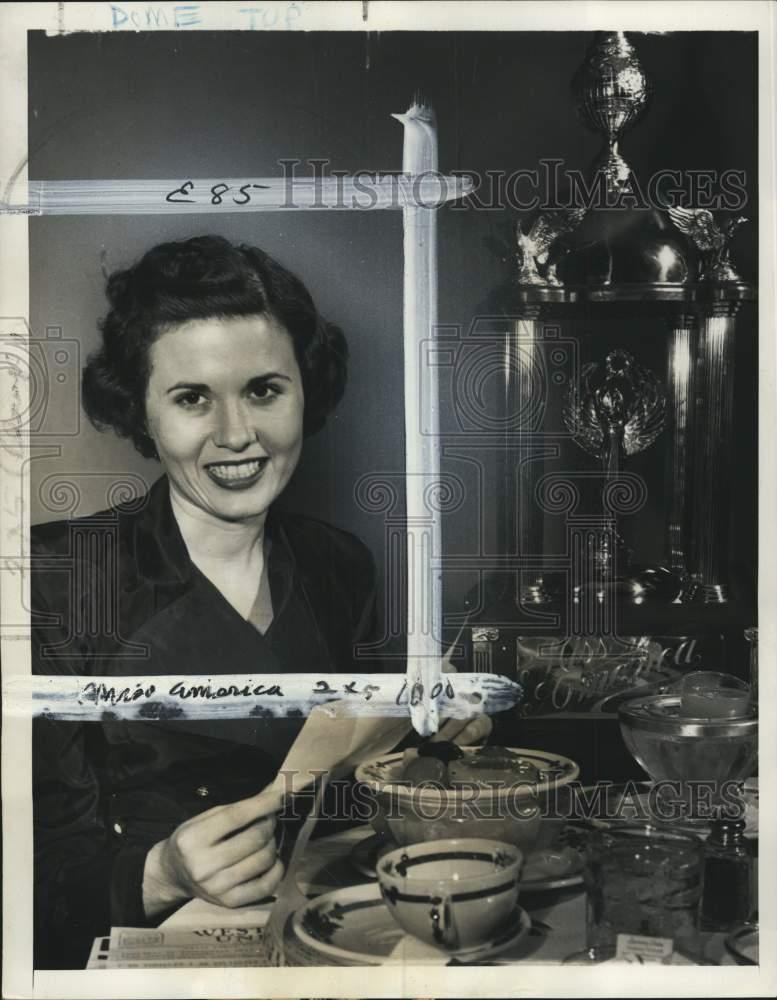 1949 Press Photo Jacque Mercer of Phoenix, Arizona - Miss America engaged