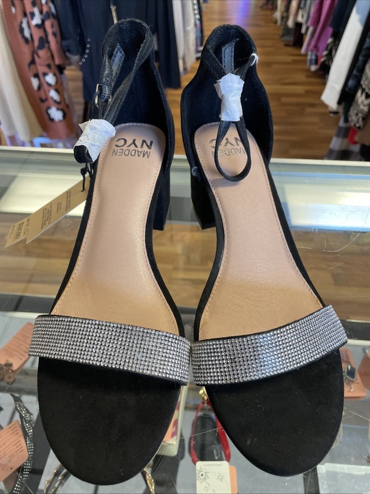 Madden NYC Women's Illie City Black Bling Sandals NWT 10 (C)