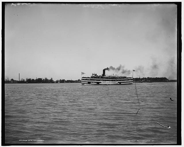 Steamer Columbia,ships,boats,water vessels,Detroit Publishing Company,1900