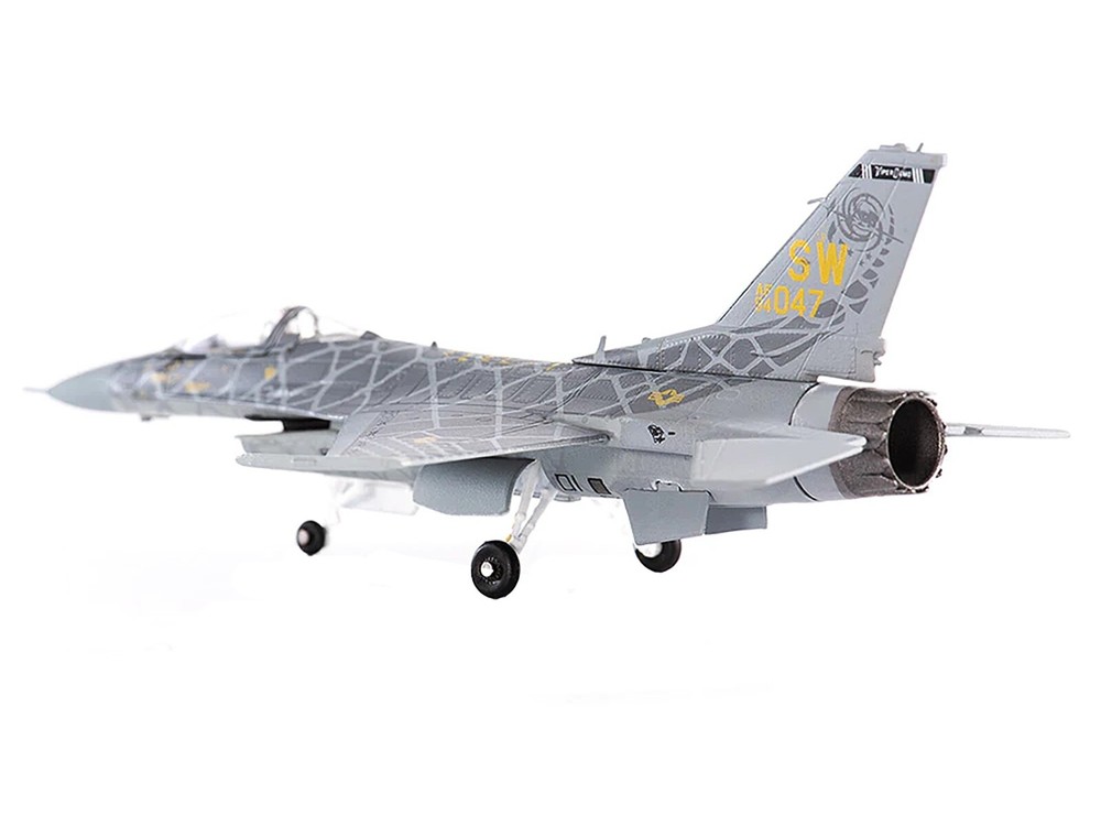 2021 Lockheed Martin F-16C Fighting Falcon Viper Demo Team 1/144 Diecast Model