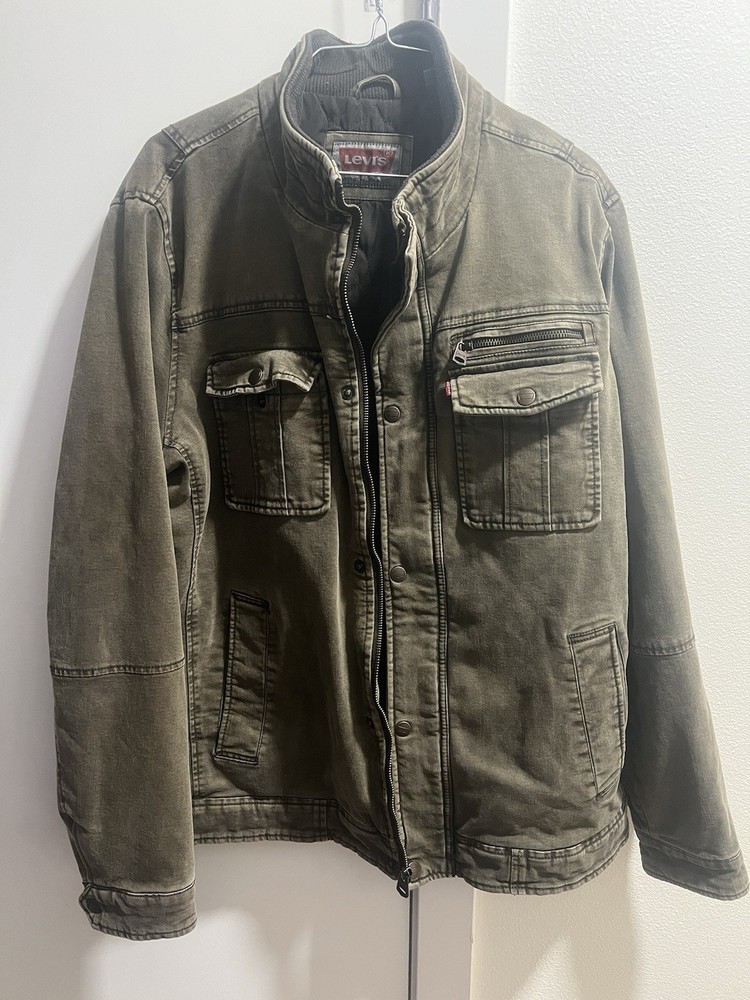 Great deal! Levi Strauss & Co Light Brown Lined Trucker Jean Jacket Men's Large