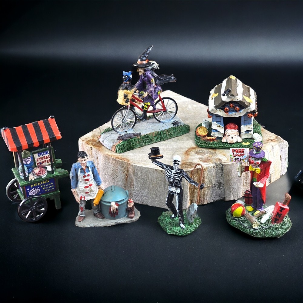 Spooky Town Halloween Village Set with Clown Zombie Witch and Dog House Lot of 6
