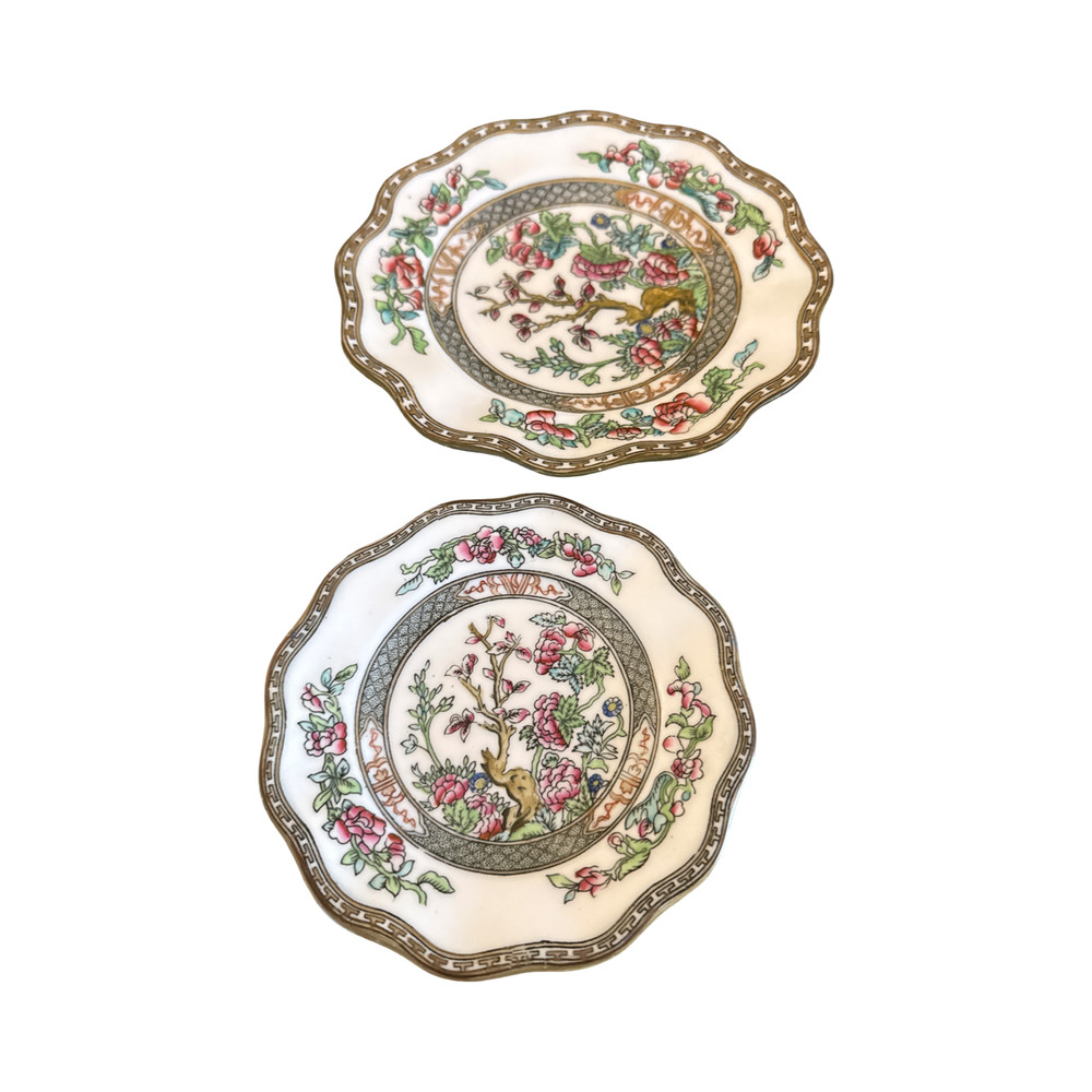 Pair of Antique English Coalport Indian Tree Scalloped Plates, Circa 1891–1919