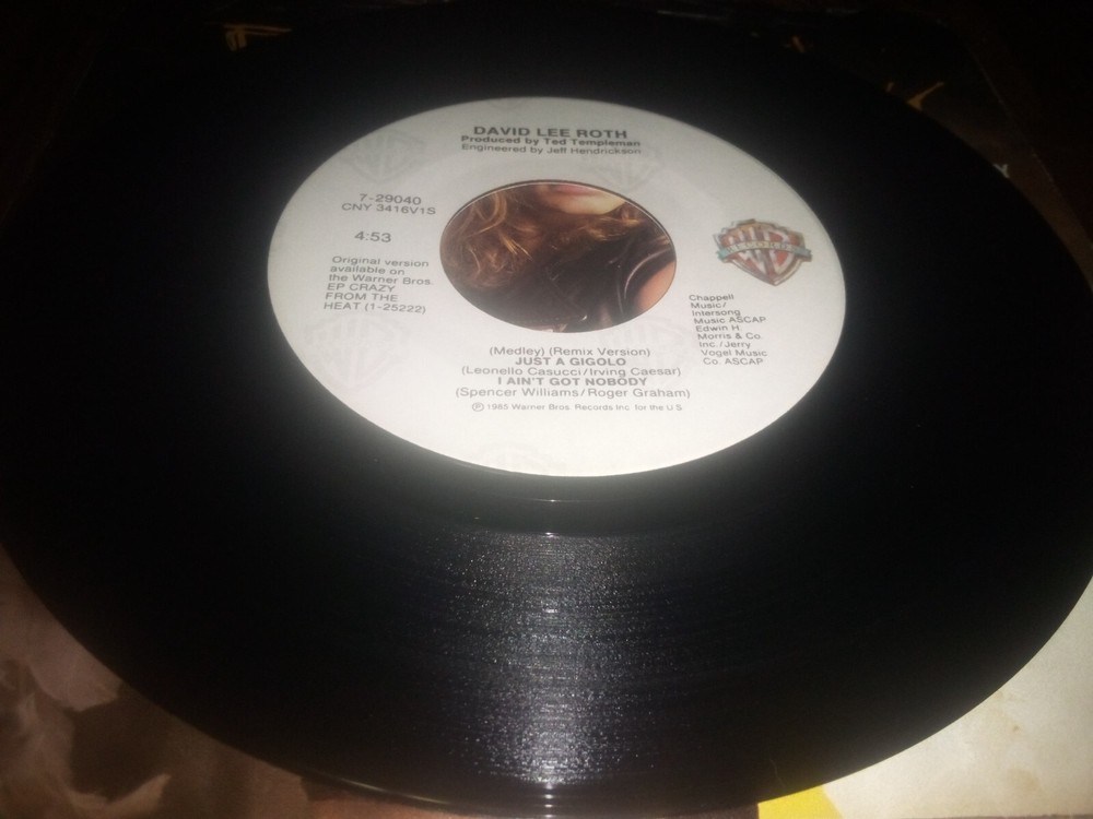 David Lee Roth Just A Gigolo I Ain't Got Nobody with Sleeve Masterdisk 7