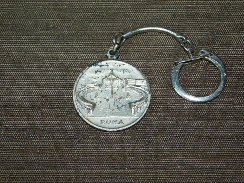 Vintage Souvenir Italy Roma Christian  God Baby Jesus Vatican Metal Keychain