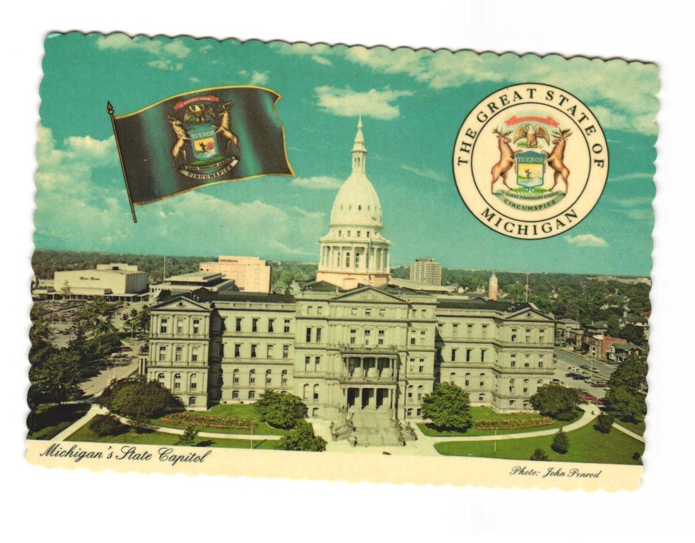 Michigan's State Capital Building Lansing MI vintage postcard unposted