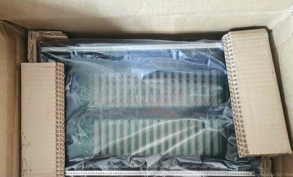1PCS NEW IC698CHS017C Via DHL or Fedex #A7