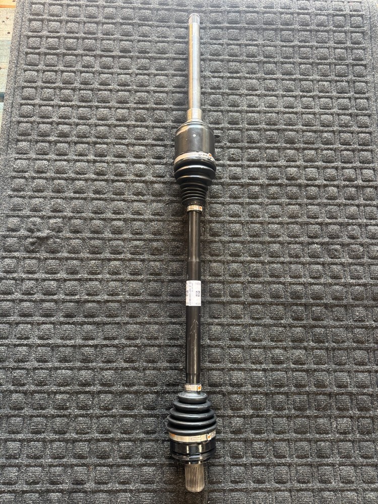 2020-2024 Mercedes W167 GLE350 GLE450 Front Right Axle Shaft OEM A1673308601
