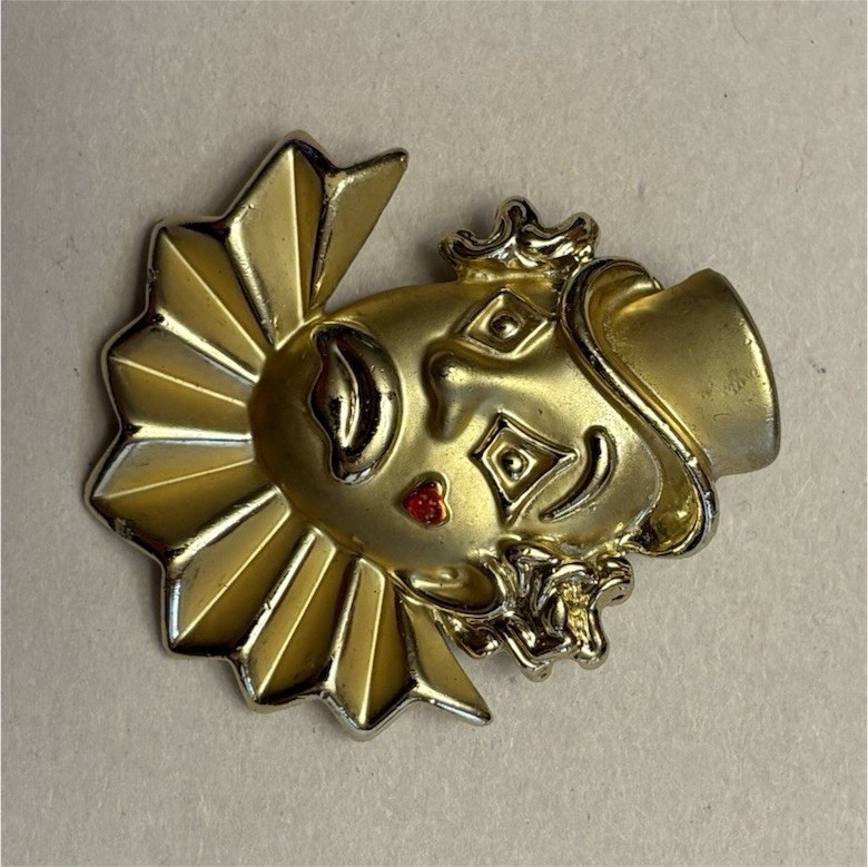 AJC Vintage Clown Face Gold Tone Brooch Pin Signed Circus Theme