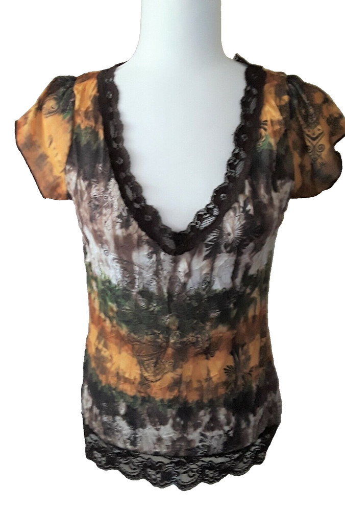 MAURICES Women's Medium Crinkle Top With Flutter Sleeve V Neck Shirt