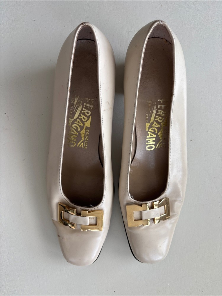 Salvator Ferragamo Women’s White Block Heels Gold Accent Size 6 B