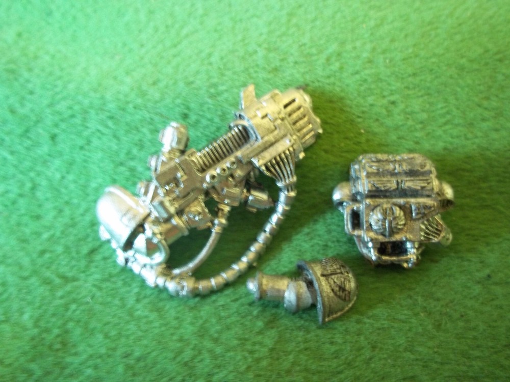 WARHAMMER40K  SPACE MARINE DARK ANGEL  DEVASTATOR PLASMAGUN    LOT D