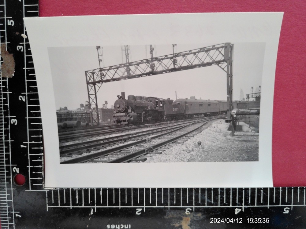Chicago & North Western Railroad 0-6-0 Locomotive #2633 Photo Switching Chicago
