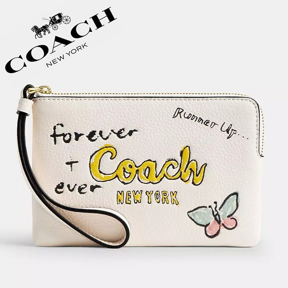 NWT ❤️ Coach Corner Zip Wristlet With Sketch Print