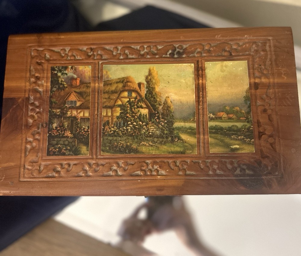 Vintage Cottage Cabin Carved Mirrored Wood Jewelry Box Beautiful!