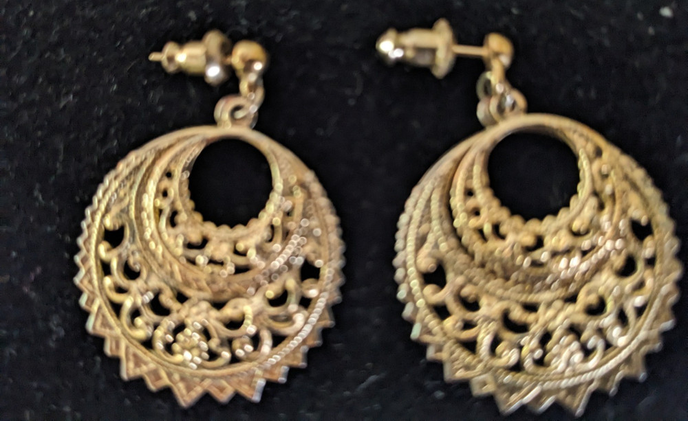 Vintage Double Round Filigree Gold Tone Gypsy Hoop Dangling Pierced Earrings