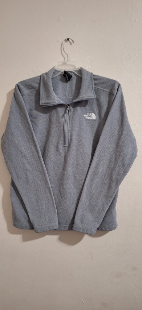 The North Face Men’s Cozy Fleece Sweater in Gray