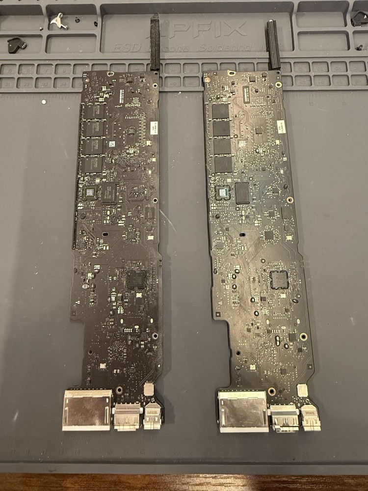 Lot of 2 Apple MacBook Air A1466 Logic Boards 13” 2013–2017 – For Parts/Repair
